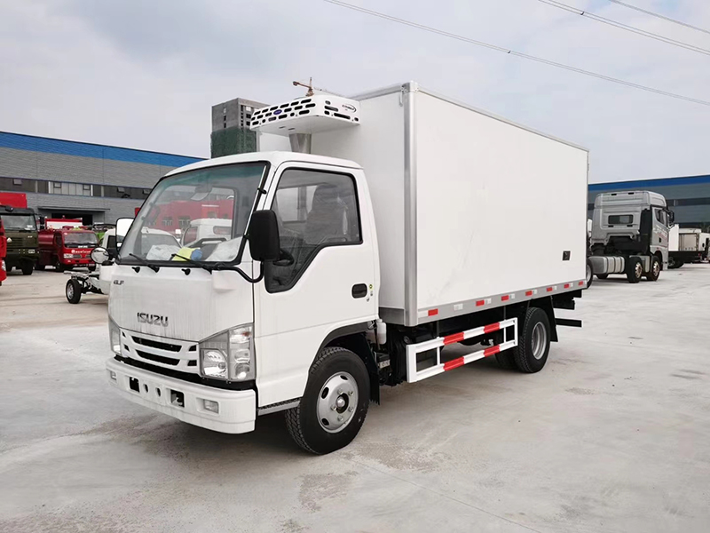 國(guó)六慶鈴五十鈴100P冷藏車(chē)