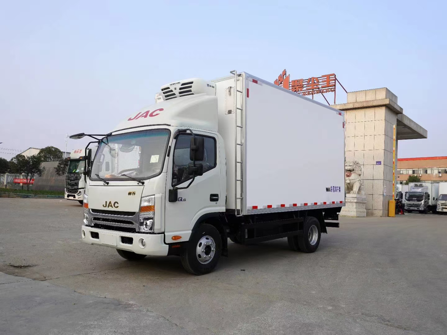 國(guó)六江淮帥鈴Q6冷藏車(chē)