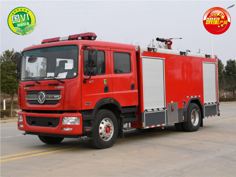 國(guó)六8噸東風(fēng)D9水罐消防車