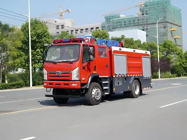 CLW5150GXFSG60/ST型水罐消防車(chē)
